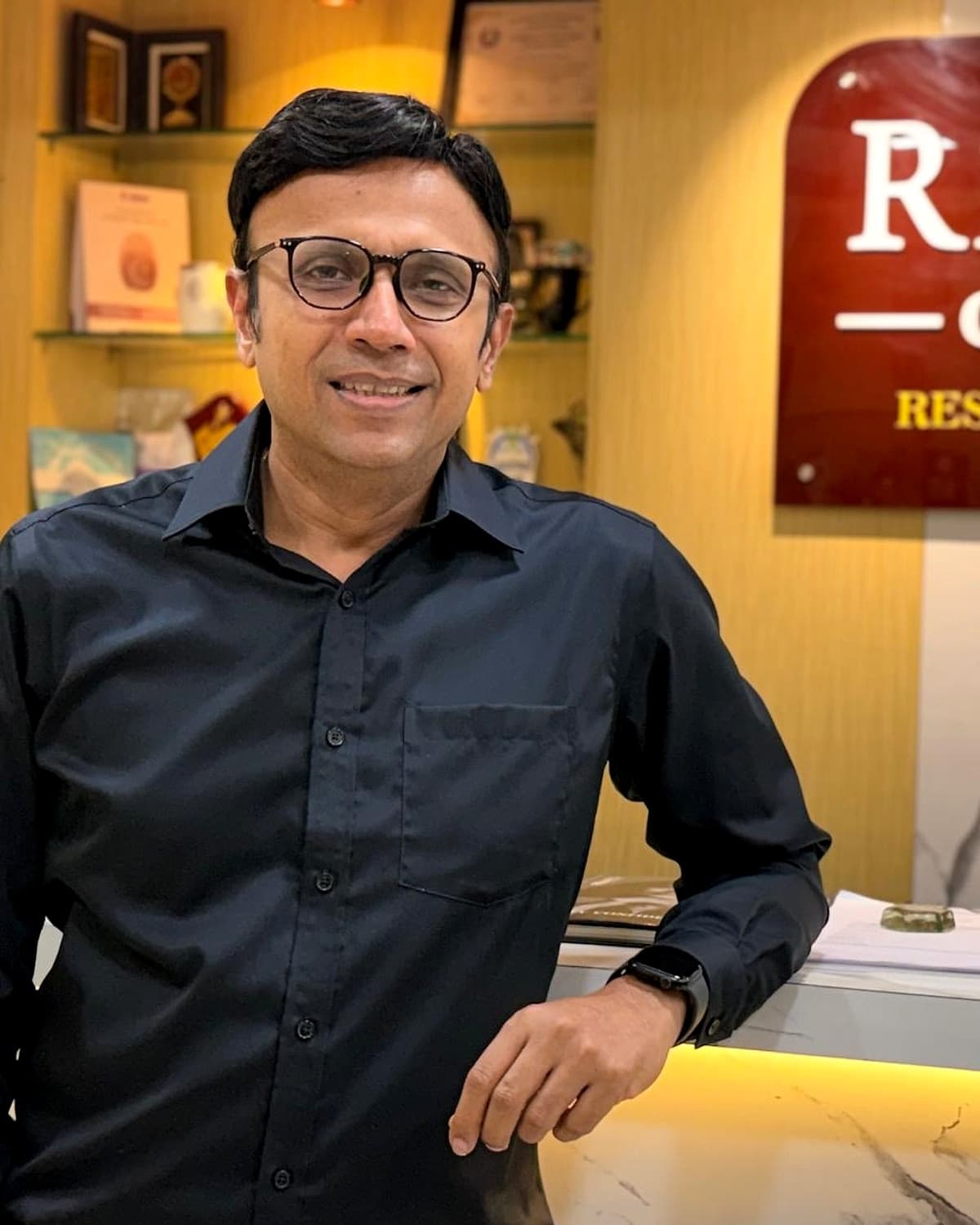 Dr. Siddhartha Gupta (Senior)